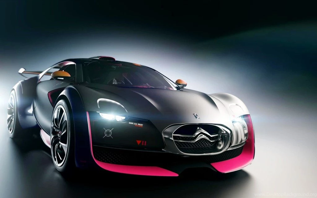 20 Dynamic Car Wallpapers