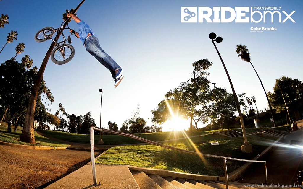 Weekend Wallpapers — April 6, 2013