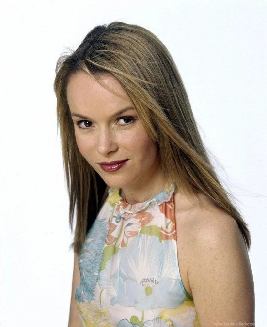 Amanda holden 74fbb5a61dcb9965239e01abac444ba8 smaller 255911.jpg