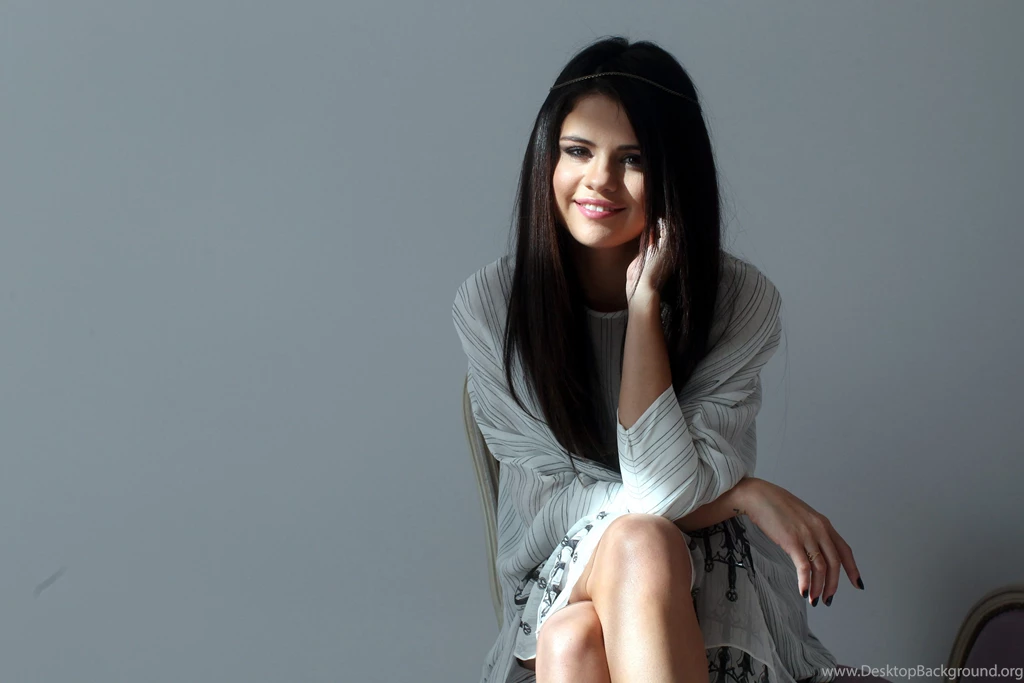 260 Selena Gomez HD Wallpapers