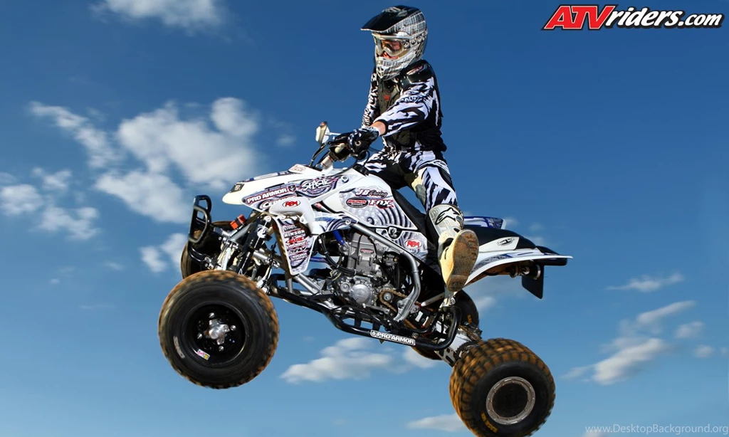 Greg Gee Takes Flight On His Honda TRX 450R ATV   "Wednesday ...