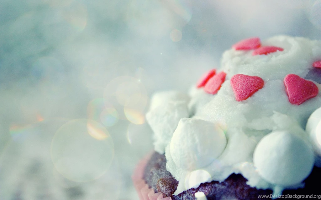 Cake With Hearts Wallpapers And Images Wallpapers, Pictures, Photos