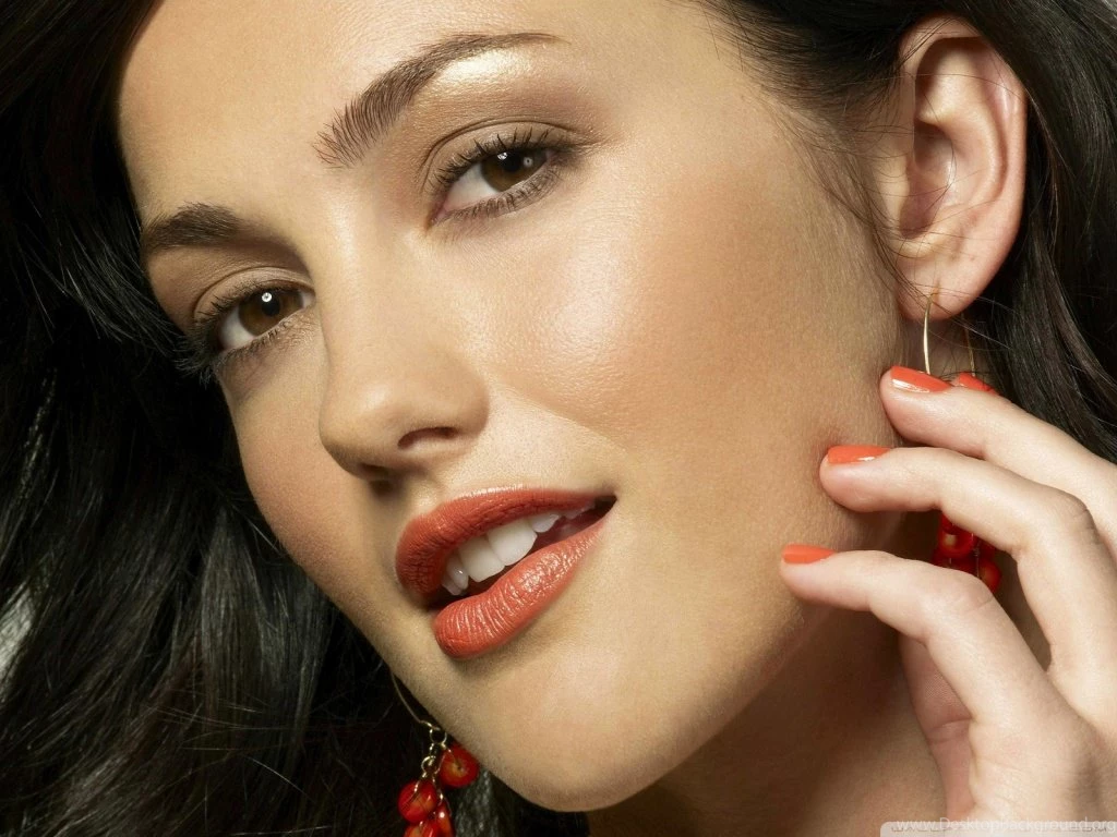 Beautiful Face HD Desktop Wallpapers : Fullscreen