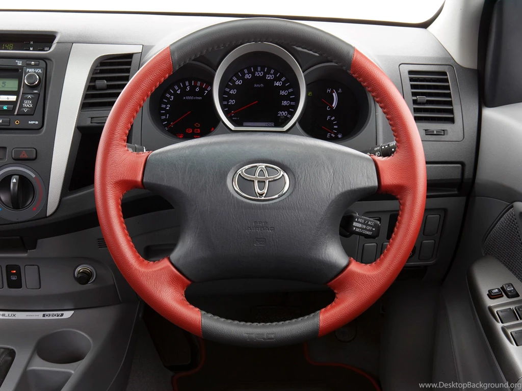 Front Panel TRD Toyota Hilux '2008–pr.