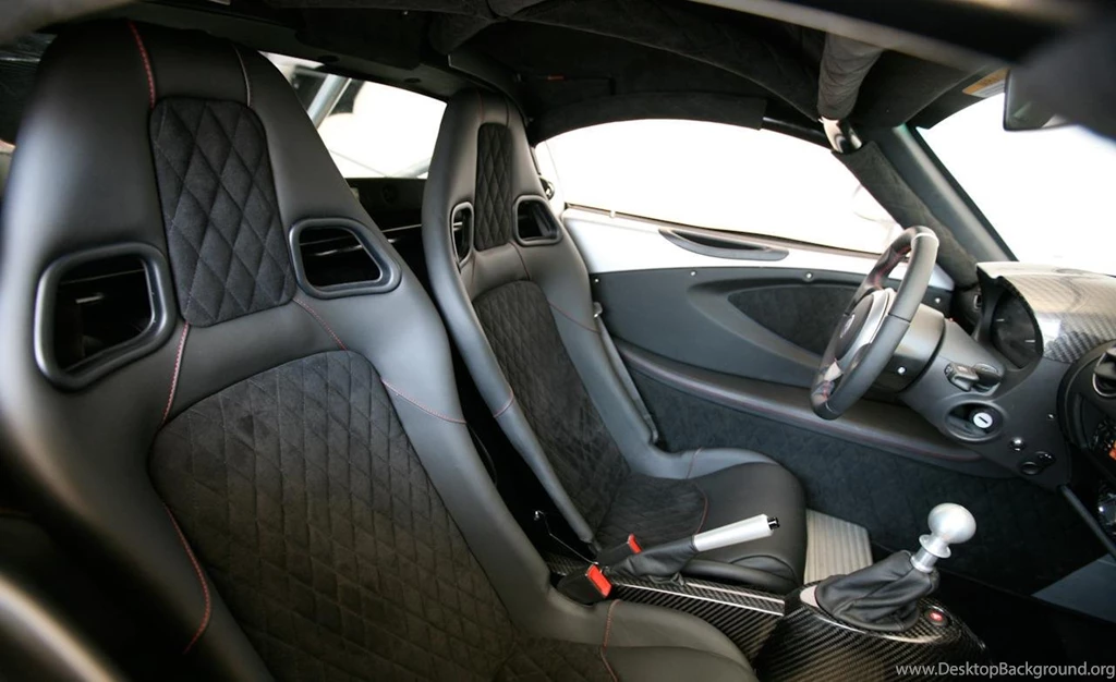 2015 Hennessey Venom GT Black Gallery
