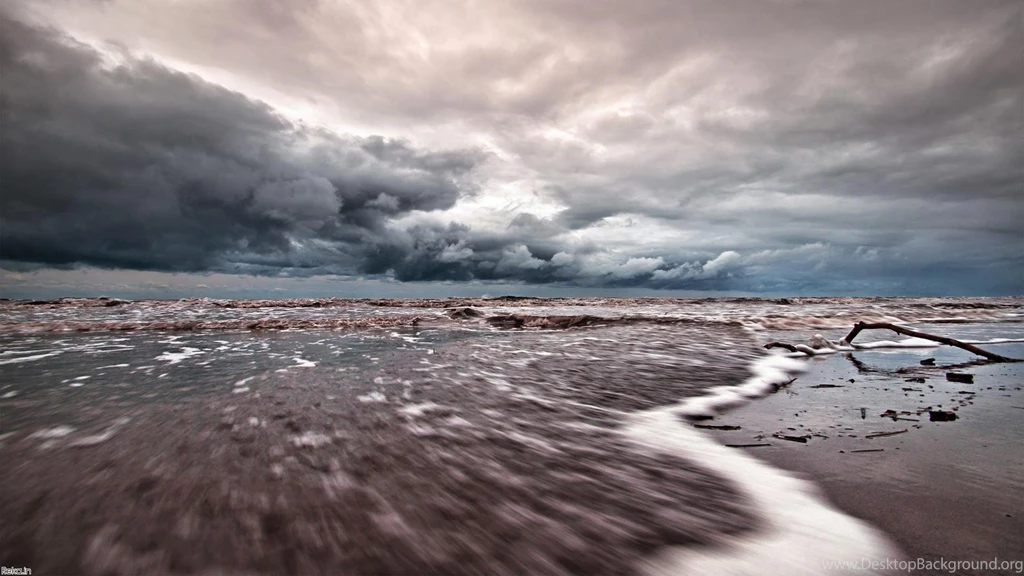 Tide Coming In Under Stormy Skies >> HD Wallpaper, Get It Now!