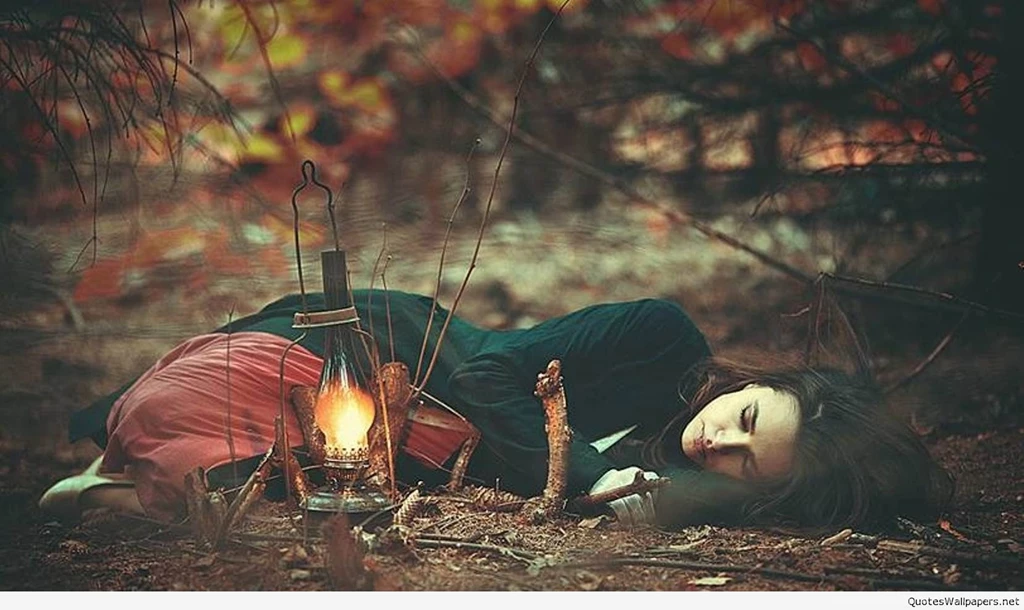 Inspirational Alone Girl Wallpapers Photos HD To Download