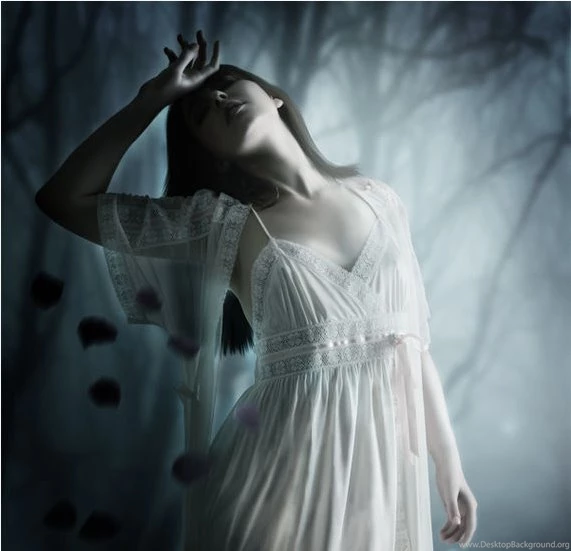 Top 10 Alone Girl Wallpapers In HD