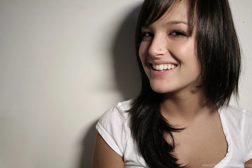 91 Sensual HD Wallpapers