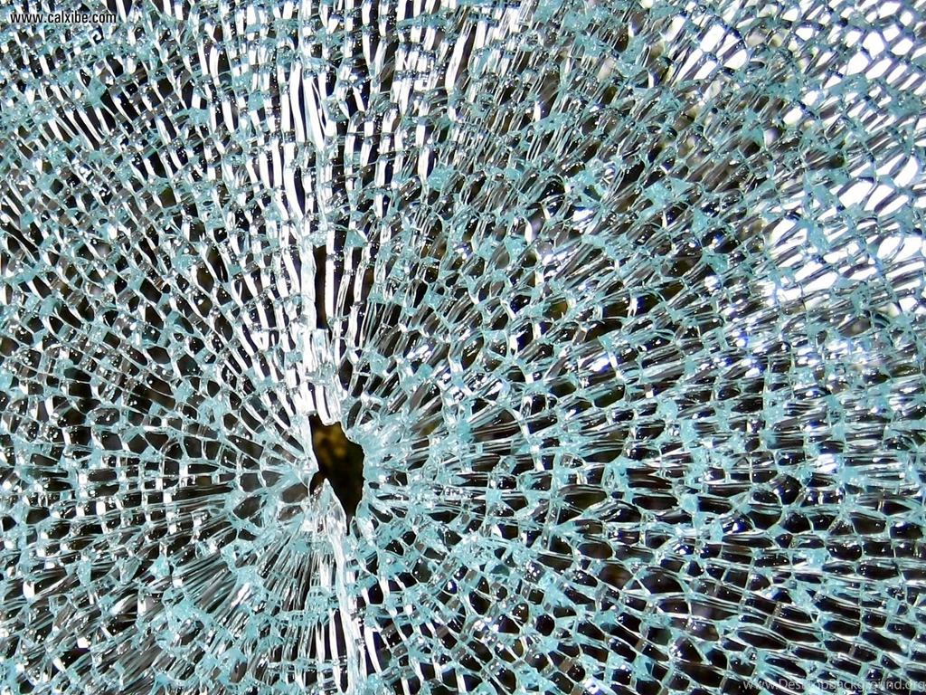 Development: Shattered Glass, Picture Nr. 10051