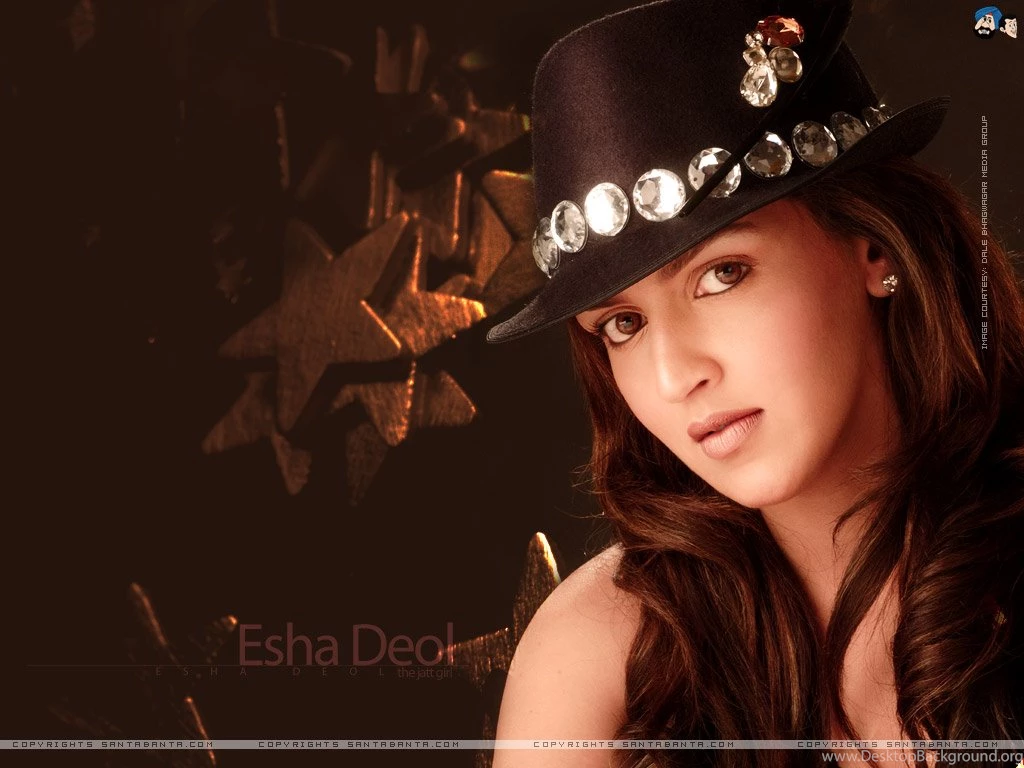 Esha Gupta Wallpapers Free Download Wallpapers