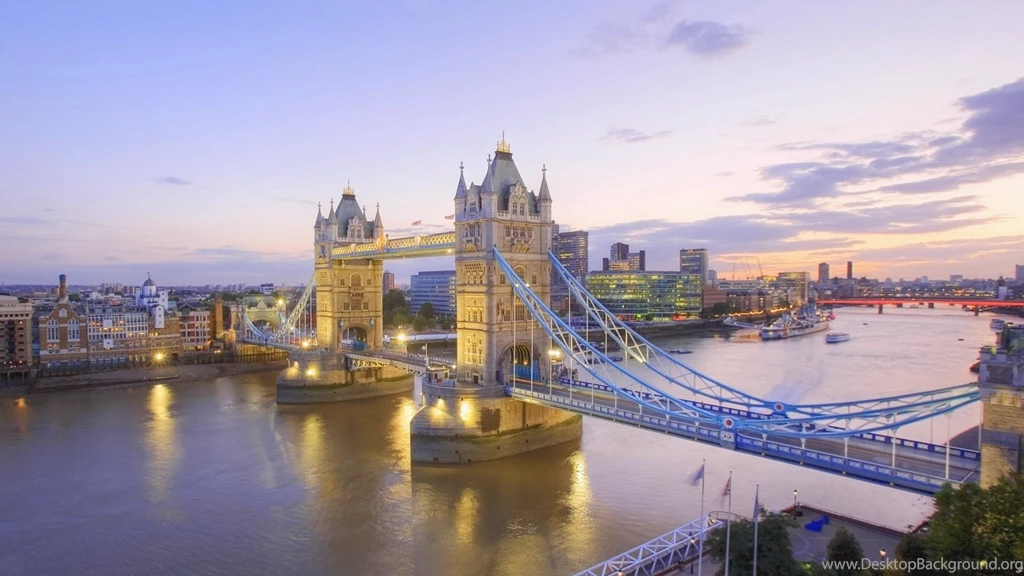 Night View Of Tower Bridge In London Image