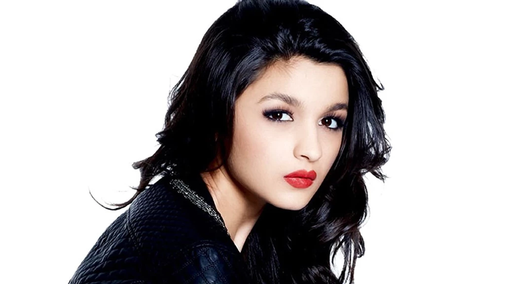 HD Alia Bhatt Wallpapers 1 – HdCoolWallpapers.Com