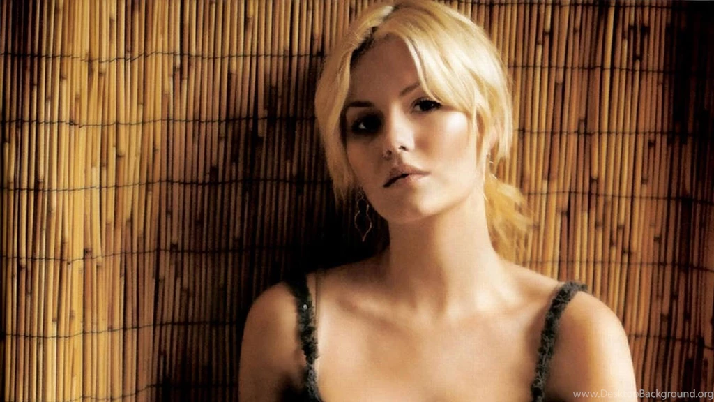 Elisha Cuthbert Images