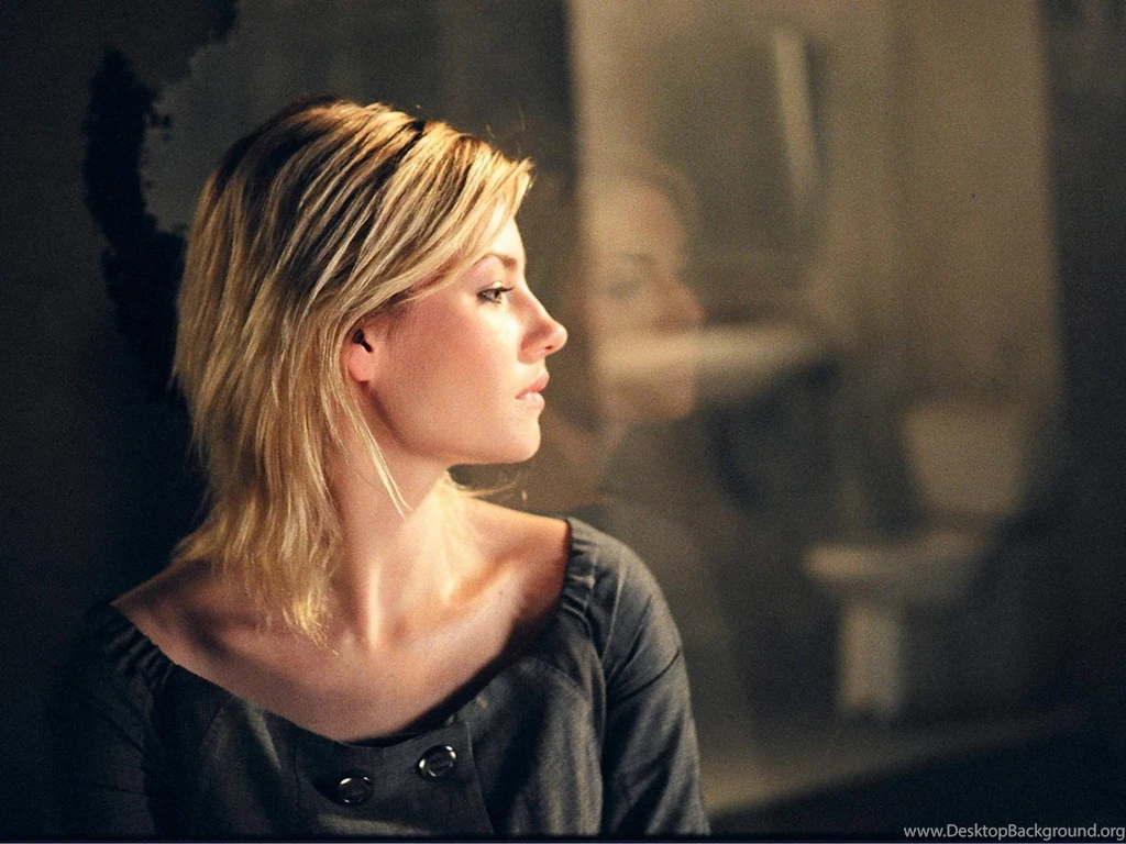 Elisha Cuthbert Desktop Background Elisha Cuthbert Desktop Background
