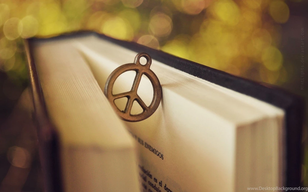Book Pacific Peace Pendant Hd Wallpapers Wallpapers
