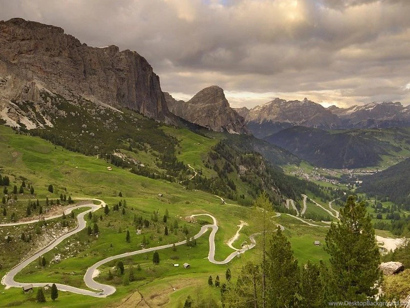 Mountain Road In The Italian Alps Free Desktop Backgrounds And ...