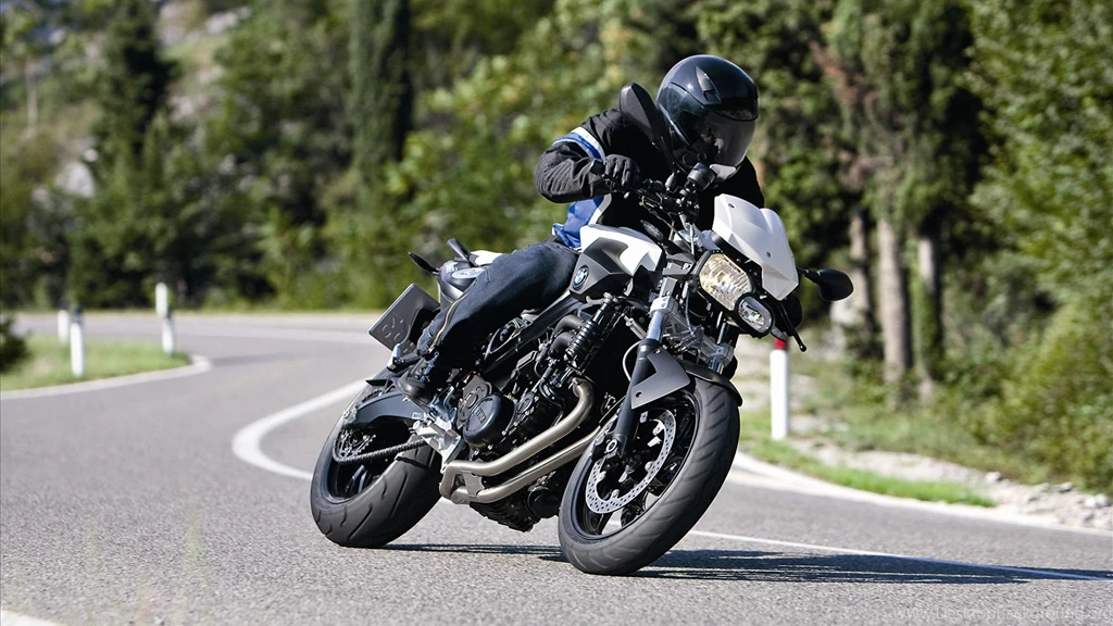 Top F800r Wallpapers