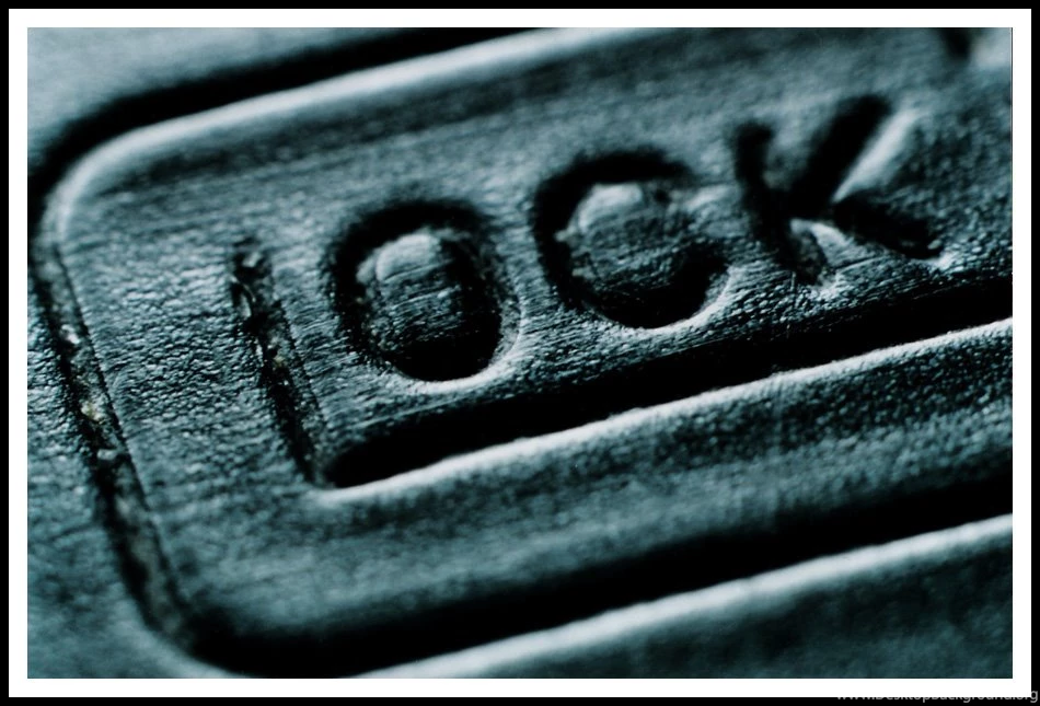 Top Glock 17 Hd Wallpapers