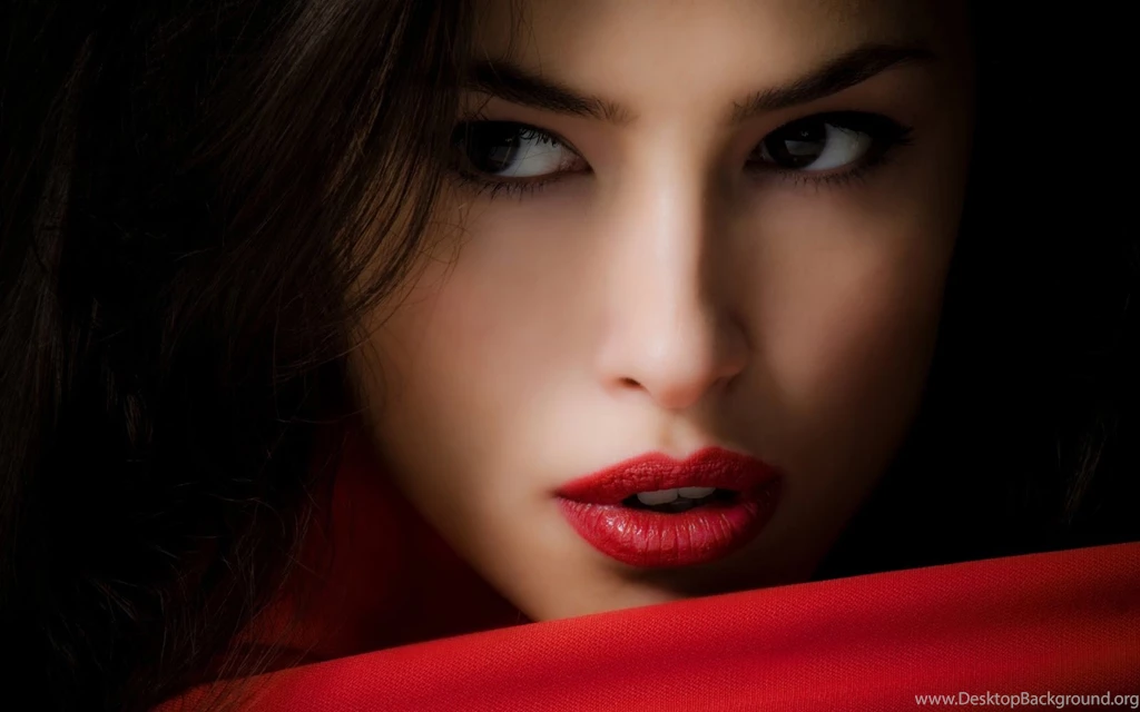Hd Girl Wallpapers