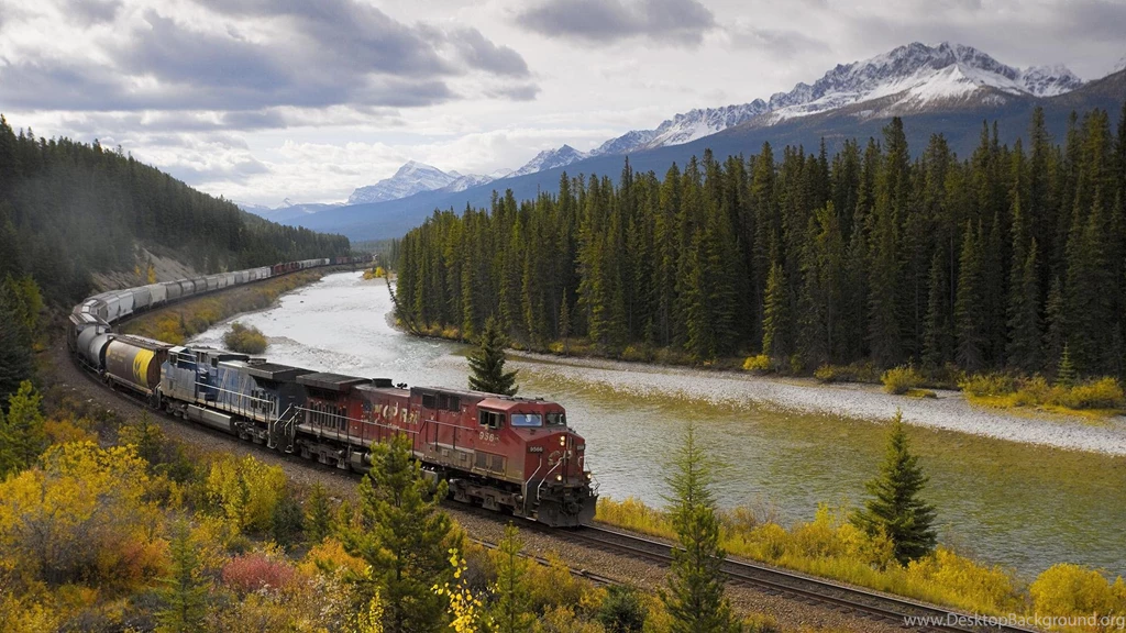 Bow Valley Parkway Banff National Park Alberta (