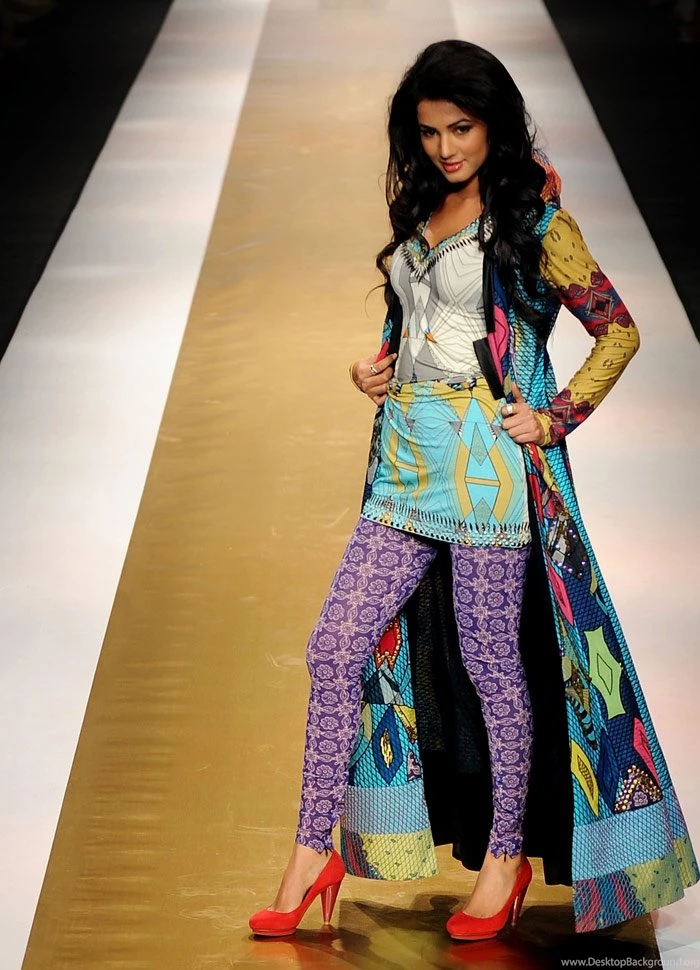 New Mobile Phone Blog: Pakistani Girl Wallpapers 15