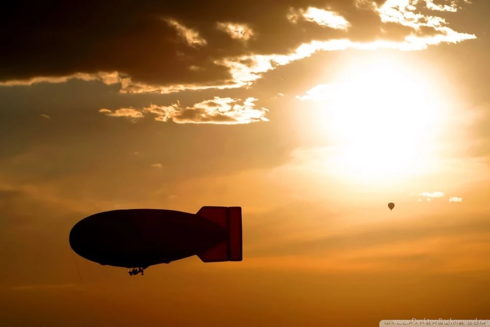 Airship HD Desktop Wallpapers : Widescreen : High Definition ...