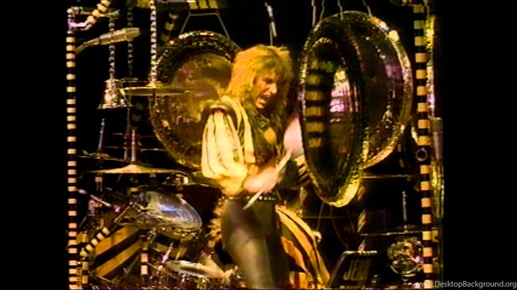 Stryper Live In Japan Co'Mon Rock / Battle Hymn Of The ...