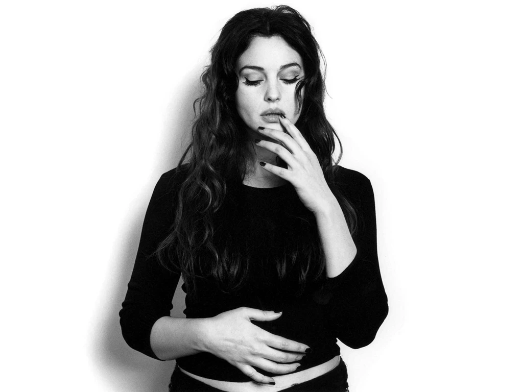 Monica Bellucci Hd Wallpapers Desktop Background