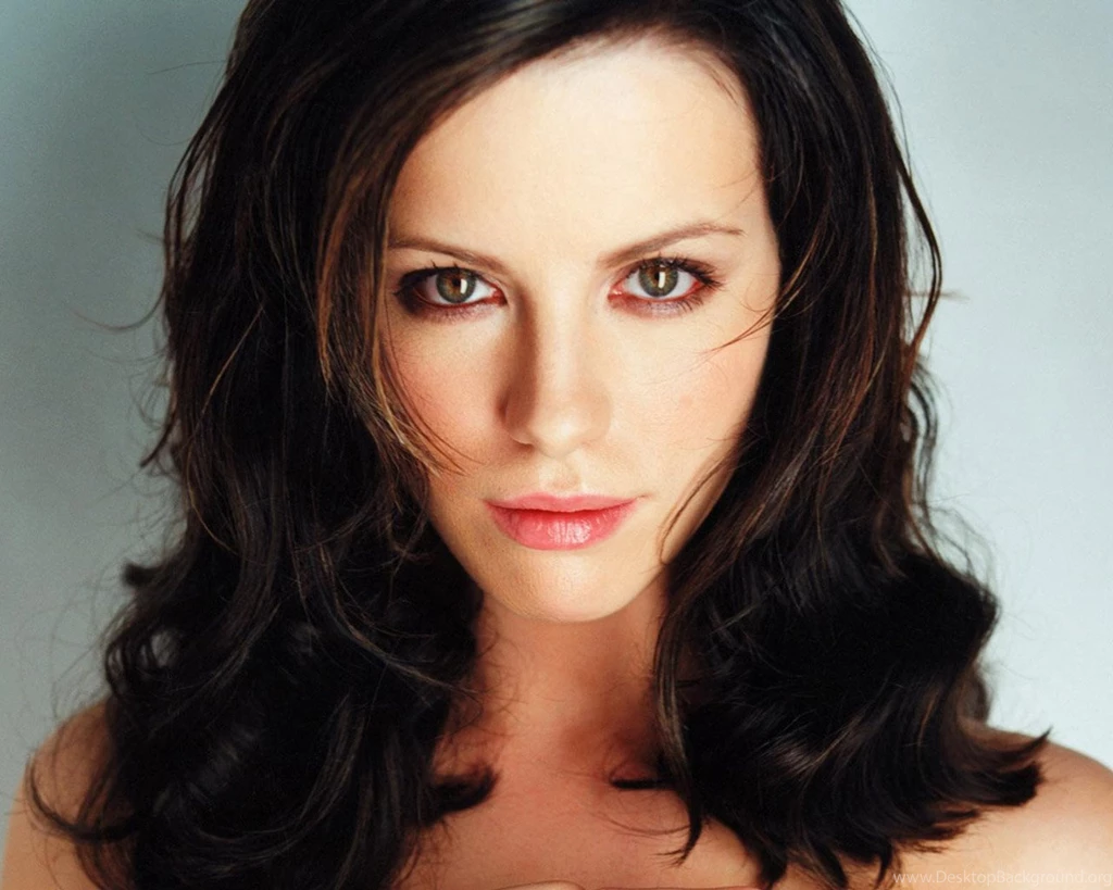 Kate Beckinsale Wallpaper 41