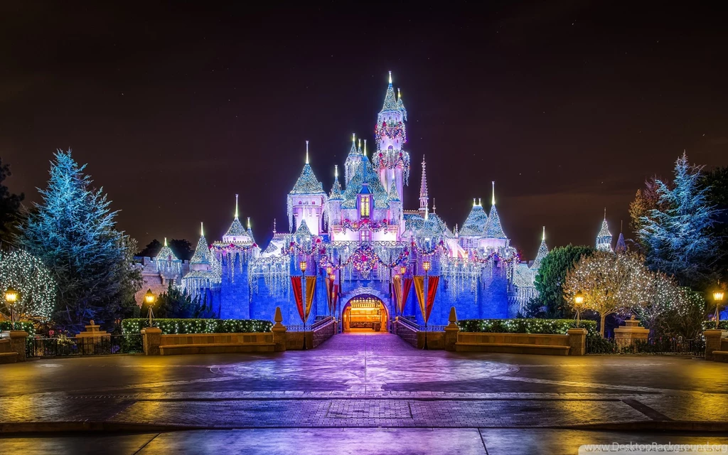 Disneyland Castle Christmas Wallpapers
