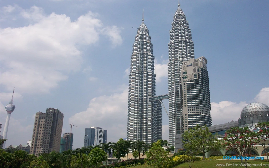 Skyscraper Petronas Towers Wallpapers