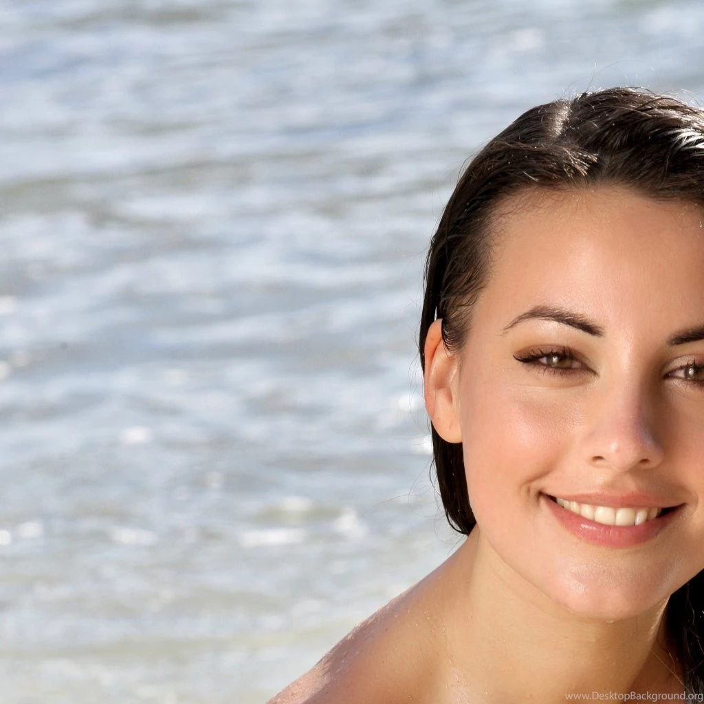 Download Wallpapers, Download 1024x1024 Green Women Thong Socks ...