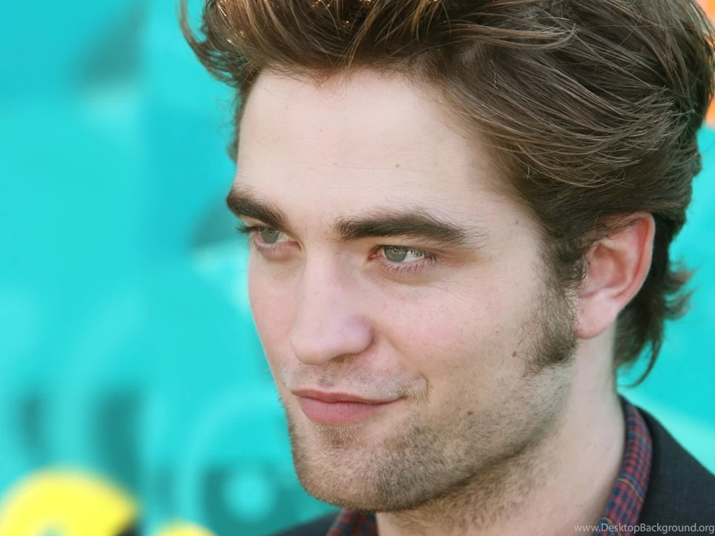 Robert Pattinson Wallpapers