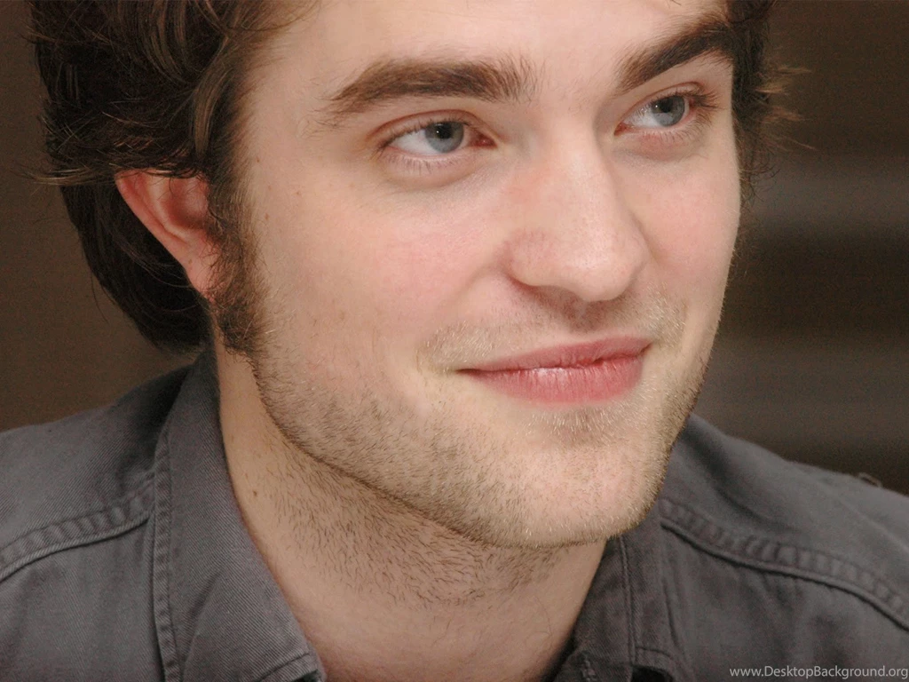Robert Pattinson Wallpapers