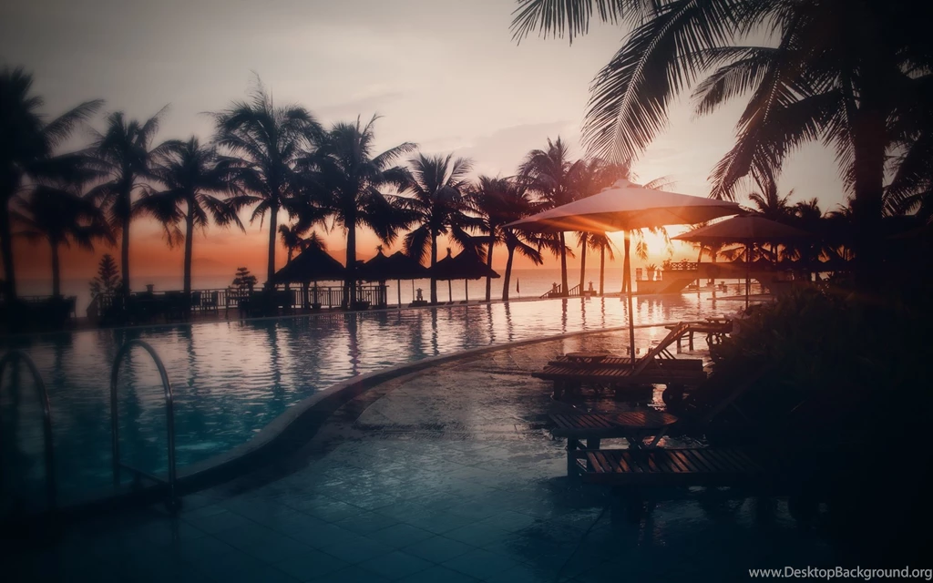 Beach Resorts Wallpapers