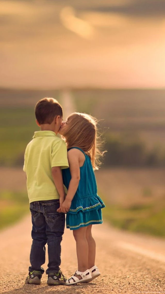 Kiss Wallpapers For iPhone 5