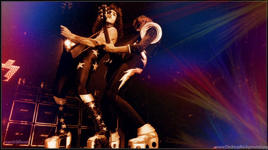 Paul Stanley And Ace Frehley   KISS Wallpapers (37621090)   Fanpop