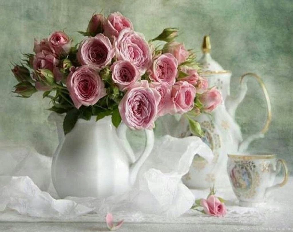 Pink Roses Tea Time (