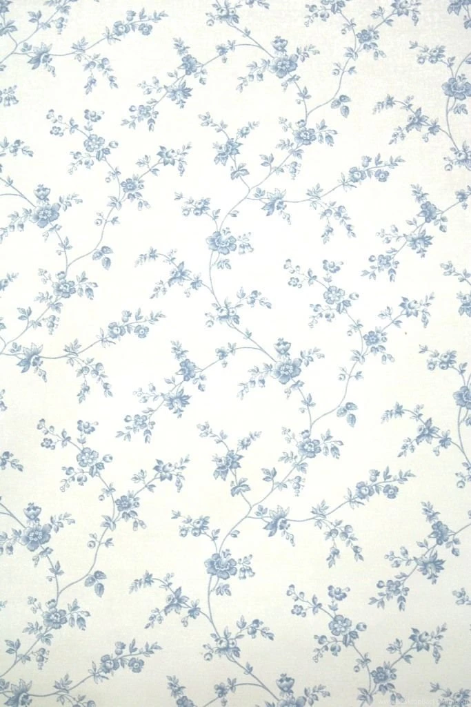White & Blue Floral Wallpapers