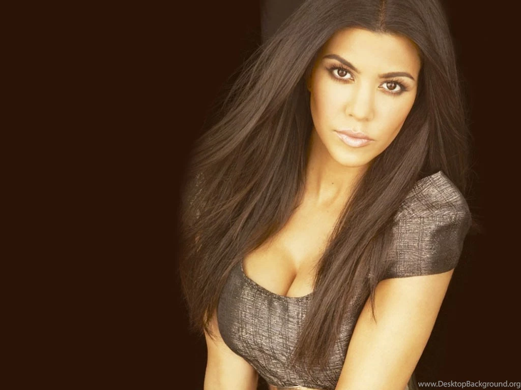 Kourtney Kardashian HQ Wallpapers