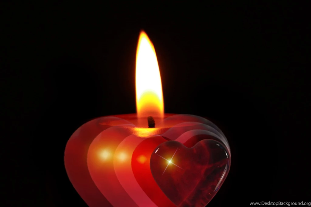 Free Christmas Wallpapers And Background Images With 19 More ...