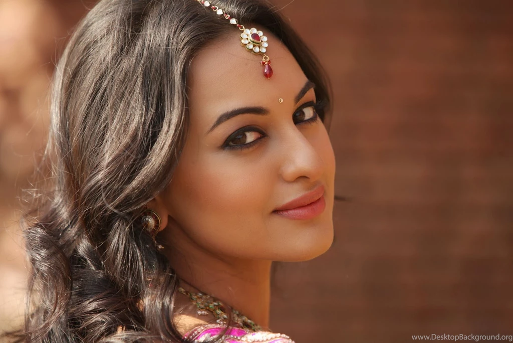 Hot Wallpapers Of Bollywood Actress Hd Wallpapers
