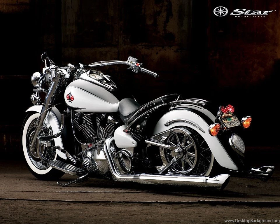 Artistic Cool Yamaha Motor Wallpapers