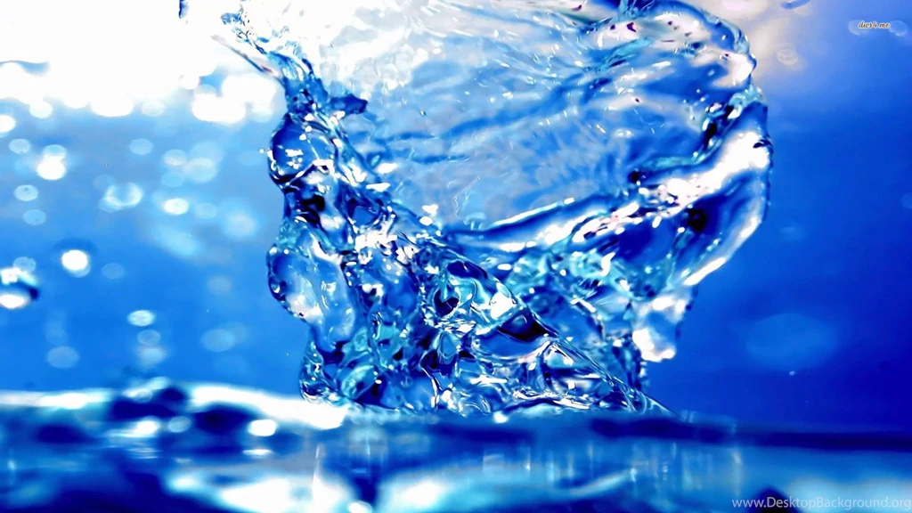 Crystal Clear Splashing Water