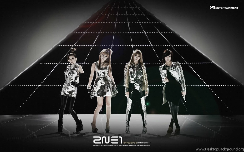 M Wallpapers Named