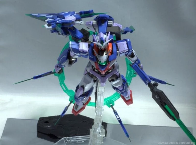 MG 1/100 Gundam 00 Qan[T] Full Saber: Modeled By Enterprise ...