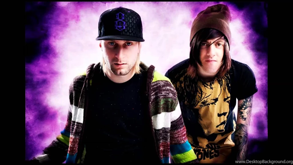 Breathe Carolina  Riot [NEW SONG 2013 HD!]   YouTube