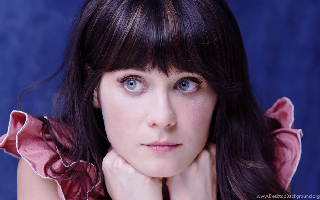 Hot HD Zooey Deschanel Wallpapers