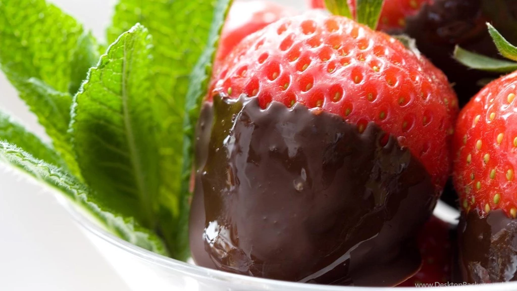 Chocolate Strawberries Food Delicious Dessert HD Wallpapers ...